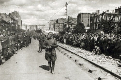 Освобожденный Киев глазами ветерана: Крещатик сожгли дотла, а за попытку попасть в центр расстреливали