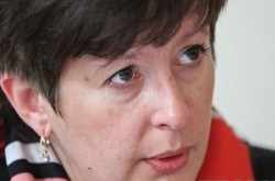 Валерія Лутковська: Адміністрація слідчих ізоляторів перетворюється на комерційну структуру, яка забезпечує ув’язнених телефонами, продуктами і горілкою