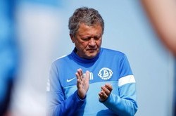 «Днепр» сильнее «Зари»