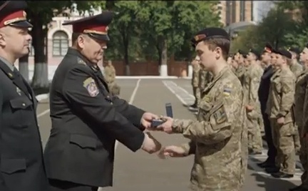 Президент України опублікував патріотичний ролик