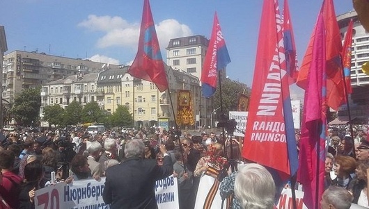 В центрі міста проросійські активісти напали на правоохоронців