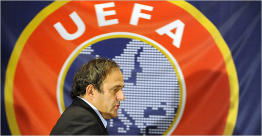 Платини ушел в отставку с поста главы УЕФА