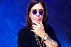 Відомий британський співак пропав після скандалу з дружиною про зраду