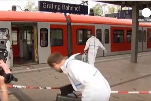 У Німеччині злочинець з криками «Аллах акбар» вбив одного та поранив трьох людей