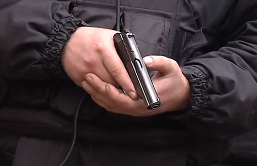 Чоловік у парку Перемоги вистрілив у патрульного