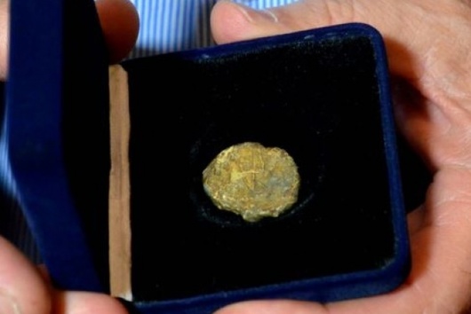 В Україну повернули реліктову печатку князя Святослава