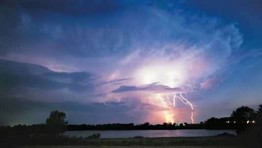 В Одеській області від удару блискавки загинула жінка 