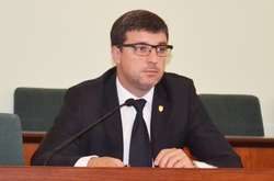 Керівництво Подільского району вигадало оригінальний спосіб боротьби з хуліганами