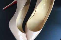 Заліщук спростувала інформацію, що прийшла в Раду в лубутенах