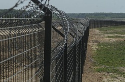 У Луганській області розпочалися роботи з будівництва «Стіни» на кордоні з Росією, - Тука 