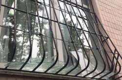 У київське відділення поліції кинули вибухівку