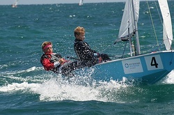 На Херсонщині учасники дитячої вітрильної регати впали у Дніпро 