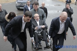 Кернес в суді заявив, що йому «це набридло» і залишив залу засідань