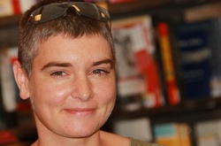 Співачка Шинейд О'коннор знайшлася на околицях Чикаго