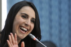 Російські журналісти взяли в облогу будинок батьків Джамали 