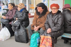 На засіданні уряду обіцяють вирішити проблему затримки пенсій переселенцям