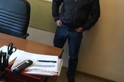 СБУ затримала митника на хабарі за сприяння контрабанді цигарок