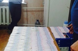 В Донецькій області начальника РЕМ  упіймали на хабарі у 30 тисяч гривень