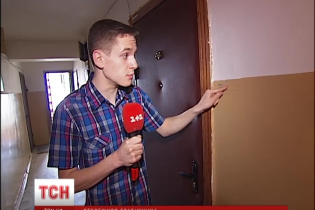 Квартирні крадії вигадали новий шифр на стінах під'їздів у Києві