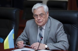 ЗМІ: До складу мінської групи від України введуть відомого дипломата 