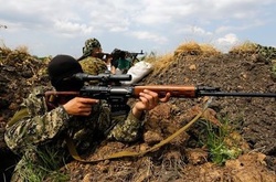 Терористи в середу 8 разів обстріляли позиції сил АТО