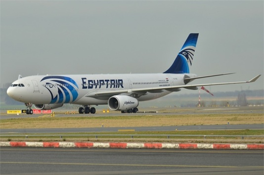 До пошуків зниклого літака EgyptAir залучили єгипетських військових 