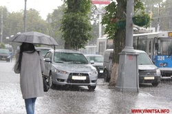 Вінницю і область засипало величезним градом