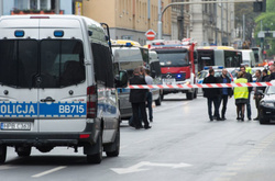 На автобусній зупинці у Вроцлаві вибухнула бомба (ФОТО)