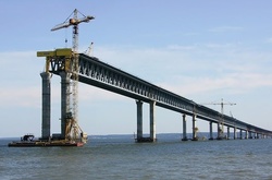   Недобудований Керченський міст  
  finance.bigmir.net  
