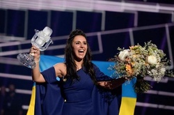 Джамала повідомила, що російські пропагандисти обманом потрапили до будинку її батьків