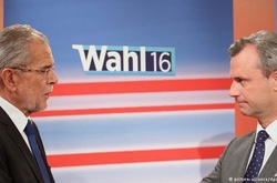 Долю виборів президента Австрії вирішать голоси, віддані поштою