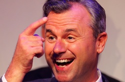 Проросійський кандидат в президенти Австрії визнав свою поразку на виборах - посол