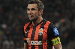 Срна продовжив контракт з «Шахтарем»