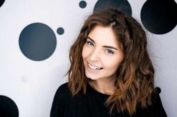 Вдова Ларсона родила мальчика