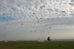 Вражаючі фото. Як тренуються українські десантники