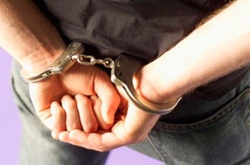 У Києві затримали банду наркоторговців з психотропними речовинами. Поліція оприлюднила фотозвіт