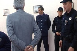 Нападника на дружину Турчинова допитали