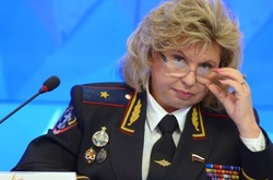 Російська омбудсмен попросила Київ забрати українців з колоній у Криму