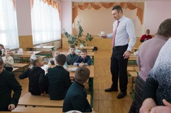 Завтра Кличко піде у школу