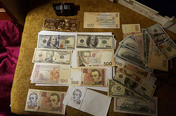 Правоохоронці затримала групу фальшивомонетників 