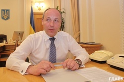 В Раді зареєстровано 3956 законопроектів. Спікер порахував, скільки років треба, щоб розглянути цей «спам» 