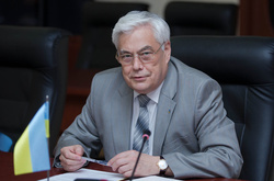 У Контактну групу для переговорів у Мінську ввійшов Пирожков