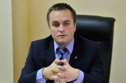 Антикорупційний прокурор: При Шокіні Гепрокуратура нам начебто допомагала, а в кишені тримала дулю