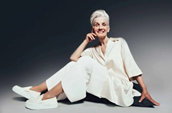 70-летняя украинка попала на обложку модного журнала