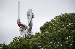 Пам'ятник «Батьківщина-мати» не будуть демонтувати