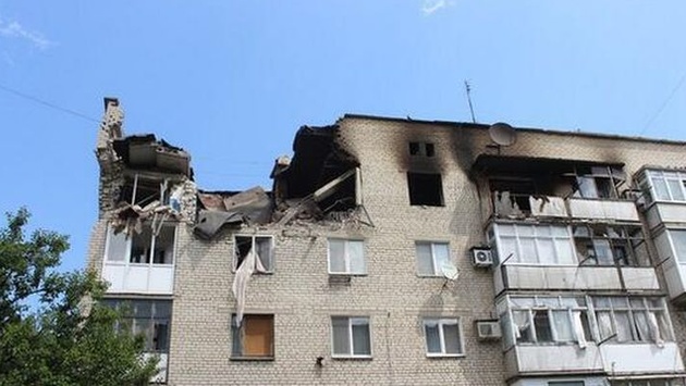 Бойовики обстріляли Мар'їнку та Красногорівку: пошкоджено житлові будинки, гуртожиток і технікум