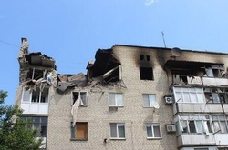 Бойовики обстріляли Мар'їнку та Красногорівку: пошкоджено житлові будинки, гуртожиток і технікум