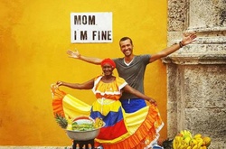 «Мам, я в порядке!»: Трогательная забота сына-путешественника в фотографиях