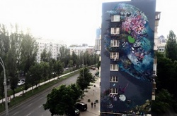 Художник з Маямі створив мурал у Києві