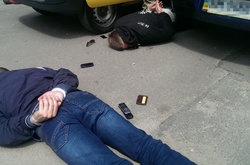 Троє житомирських поліцейських приторговували наркотиками